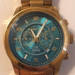Unisex Michael Kors 100 Series Gold Watch